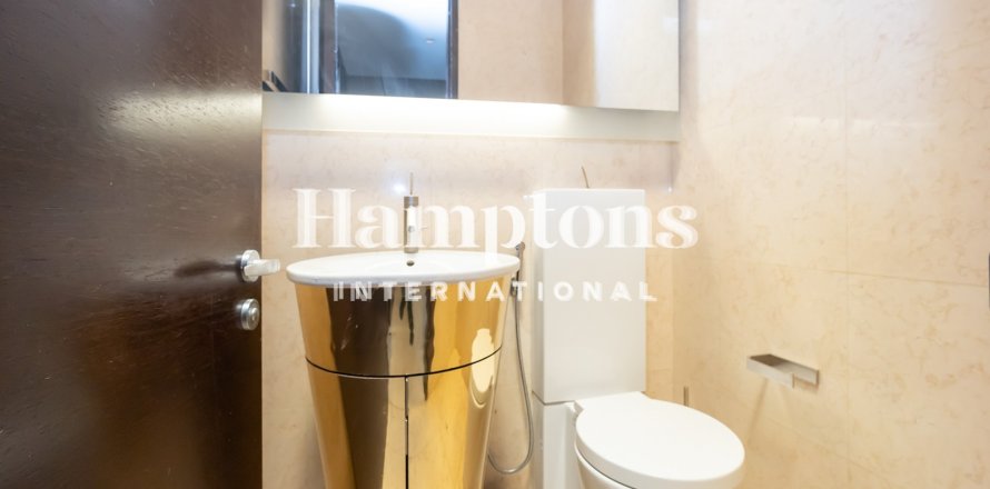 Burj Khalifa、Dubai、UAEにあるマンション 1ベッドルーム、89.9301 m2 No678803