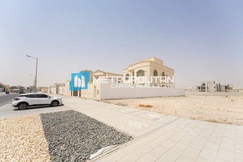 Vila v Abu Dhabi, SAE 6 ložnice, 1049.8 m² Č.: 634284 - fotografie 23