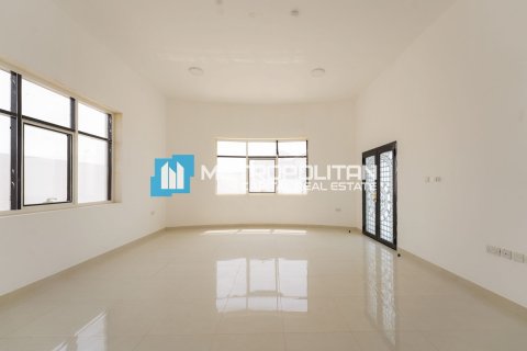 Vila v Abu Dhabi, SAE 6 ložnice, 1049.8 m² Č.: 634284 - fotografie 2