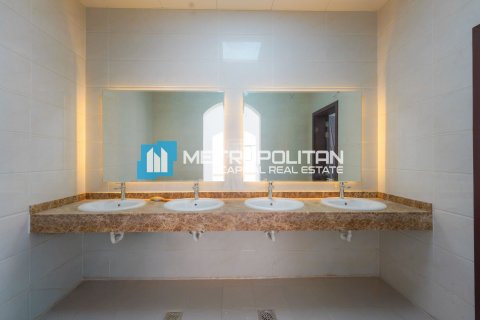 Vila v Abu Dhabi, SAE 6 ložnice, 1049.8 m² Č.: 634284 - fotografie 15