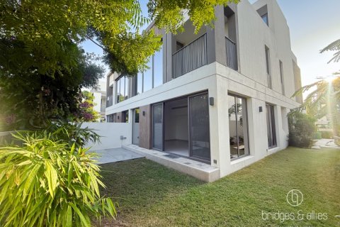 Вілла в Tilal Al Ghaf, Дубай, ОАЕ 4 спальні, 220м2 № 678538