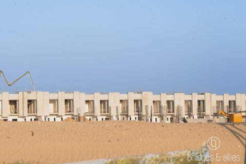 Villa sa Dubai Land, UAE 4 silid-tulugan, 91 sq.m. № 678542 - larawan 5