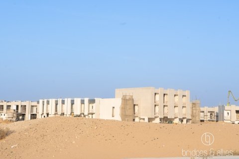 Villa sa Dubai Land, UAE 4 silid-tulugan, 91 sq.m. № 678542 - larawan 3