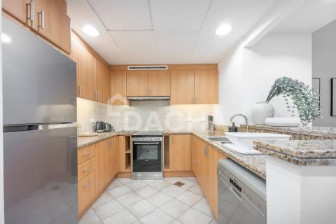 Huoneisto Dubai Marina, Dubai, Arabiemiraatit 1 makuuhuone, 143 m2 № 707053 - kuva 6