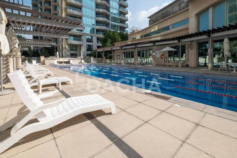 Huoneisto Dubai Marina, Dubai, Arabiemiraatit 1 makuuhuone, 143 m2 № 707053 - kuva 16