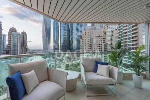 Huoneisto Dubai Marina, Dubai, Arabiemiraatit 1 makuuhuone, 143 m2 № 707053 - kuva 2