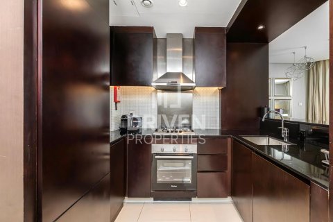 Appartamento in vendita a Downtown Dubai (Downtown Burj Dubai), Dubai, EAU 2 camere da letto, 132 mq. № 653456 - foto 11