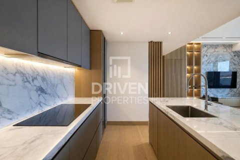 Apartemen di Jumeirah, Dubai, UEA 2 kamar tidur, 179.49 m2 nomor 759037 - foto 16