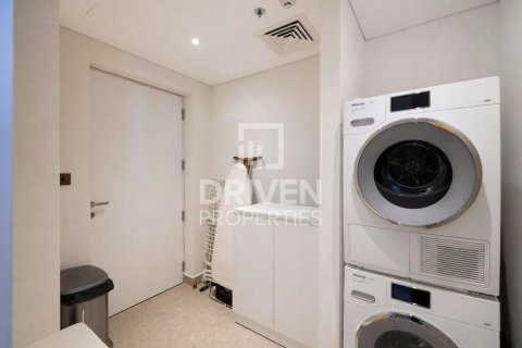Apartemen di Jumeirah, Dubai, UEA 2 kamar tidur, 179.49 m2 nomor 759037 - foto 19
