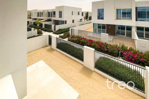 Townhouse til leje i The Valley, Dubai, UAE 4 soveværelser, 203.09 kvm № 733738 - foto 14