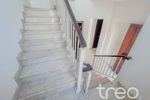 Villa sa Reem, Dubai, UAE 4 silid-tulugan, 215.16 sq.m. № 733742 - larawan 28