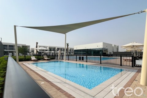 Stadthaus zur Miete in Town Square, Dubai, VAE 3 Schlafzimmer, 188.96 m2 Nr. 733739 - Foto 1
