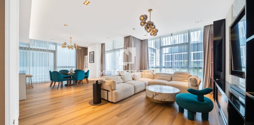 Dzīvoklis City Walk, Dubaijā, AAE 3 istabas, 239 m2 Nr. 664162