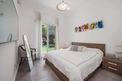 Vila u Dubai Sports City, UAE 5 spavaćih soba, 665.65 m2 Br. 748529 - fotografija 15
