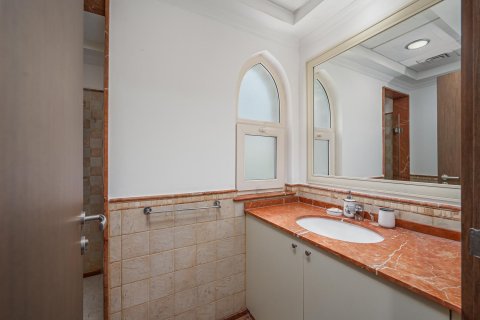 Vila u Dubai Sports City, UAE 5 spavaćih soba, 665.65 m2 Br. 748529 - fotografija 19