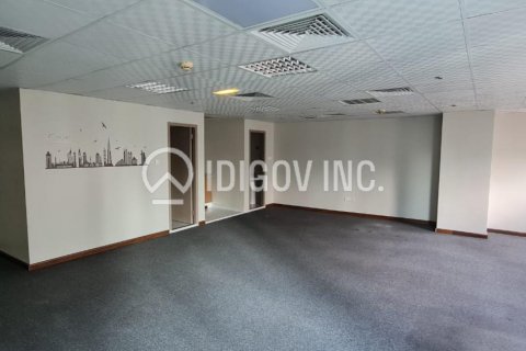 Kantor di Jumeirah Lake Towers, Dubai, UEA 71 m2 nomor 629998 - foto 2
