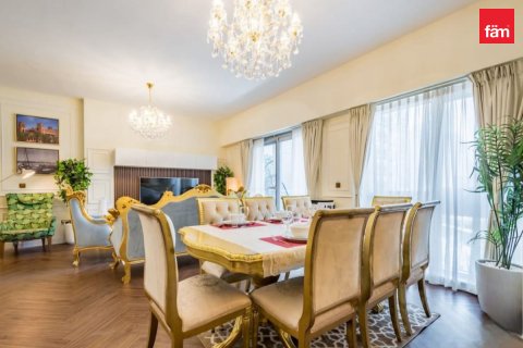 Apartment in Business Bay, Dubai, UAE 1 bedroom, 94 sq.m. № 764057 - photo 2