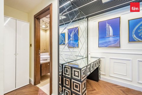 Apartment in Business Bay, Dubai, UAE 1 bedroom, 94 sq.m. № 764057 - photo 16