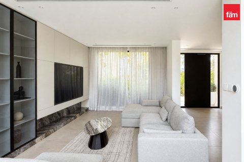 Villa te huur in Jumeirah Islands, Dubai, VAE 4 slaapkamers, 988.5 vr.m., nr 739842 - foto 11