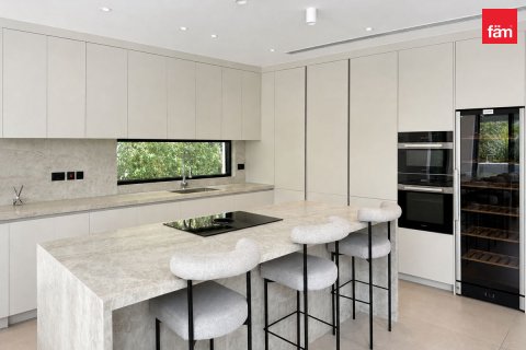 Villa te huur in Jumeirah Islands, Dubai, VAE 4 slaapkamers, 988.5 vr.m., nr 739842 - foto 8