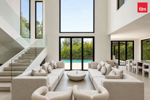 Villa i Jumeirah Islands, Dubai, UAE 4 soveværelser, 988.5 kvm № 739842