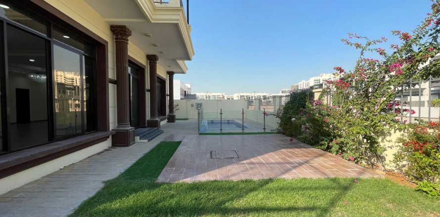 Vila u Al Furjan, Dubai, UAE 600 m2, 5 spavaćih soba Br. 679879
