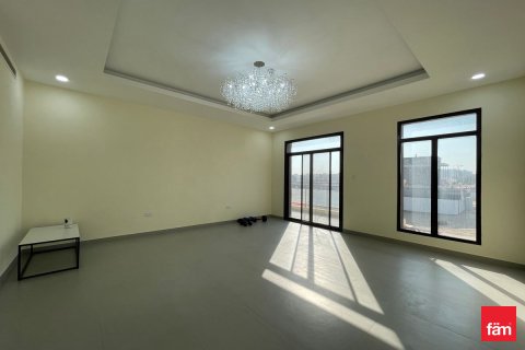 Vila u Al Furjan, Dubai, UAE 5 spavaćih soba, 600 m2 Br. 679879 - fotografija 13