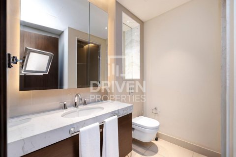Apartment til salg i Downtown Dubai (Downtown Burj Dubai), Dubai, UAE 2 soveværelser, 134.24 kvm № 744051 - foto 10