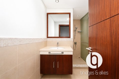 Apartmen di Downtown Dubai (Downtown Burj Dubai), UAE 3 bilik tidur, 191 meter persegi № 754294 - foto 28