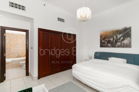 Appartement à louer à Old Town, Dubai, EAU 2 chambres, 254 m2 № 754288 - photo 18