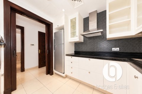 Apartmen di Old Town, Dubai, UAE 1 bilik tidur, 75 meter persegi № 754293 - foto 8