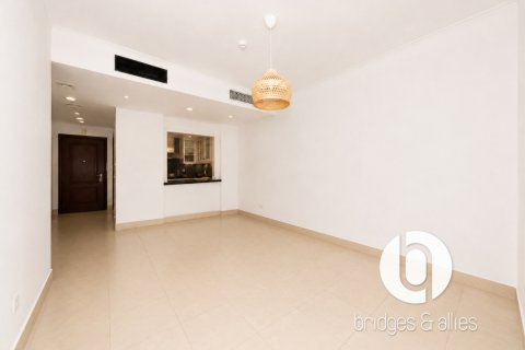 Apartmen di Old Town, Dubai, UAE 1 bilik tidur, 75 meter persegi № 754293 - foto 4
