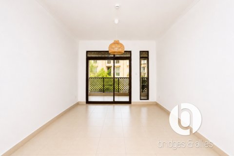 Apartmen di Old Town, Dubai, UAE 1 bilik tidur, 75 meter persegi № 754293 - foto 9