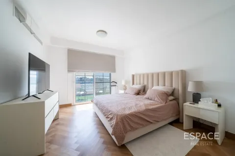 Vila u The Lakes, Dubai, UAE 4 spavaćih soba, 351 m2 Br. 737858 - fotografija 9