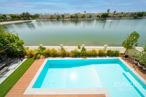 Vila u The Lakes, Dubai, UAE 4 spavaćih soba, 351 m2 Br. 737858 - fotografija 19