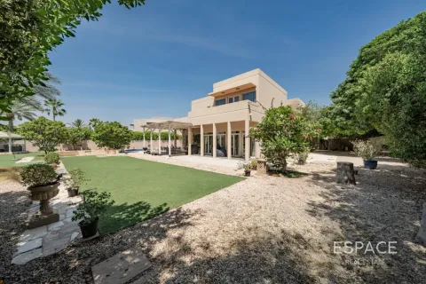 Villa in Arabian Ranches, Dubai, UAE 5 bedrooms, 493 sq.m. № 737856