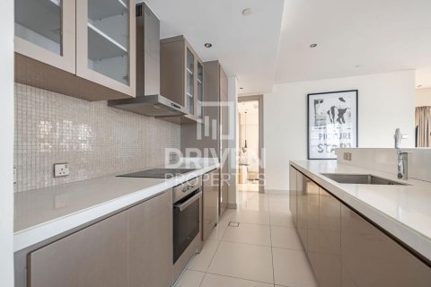 דירה להשכרה ב Business Bay, Dubai, איחוד האמירויות  3 חדרי שינה, 189 מ"ר, מספר 655018 - תמונה 13