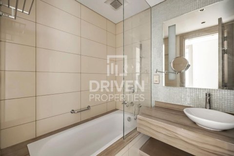 דירה להשכרה ב Business Bay, Dubai, איחוד האמירויות  3 חדרי שינה, 189 מ"ר, מספר 655018 - תמונה 15