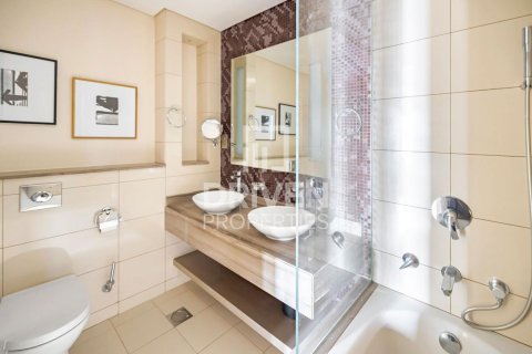 דירה להשכרה ב Business Bay, Dubai, איחוד האמירויות  3 חדרי שינה, 189 מ"ר, מספר 655018 - תמונה 17