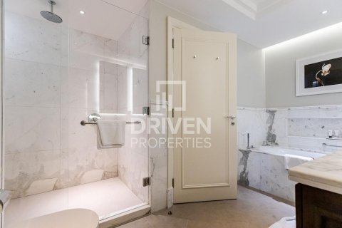 Downtown Dubai (Downtown Burj Dubai), Dubai, संयुक्त अरब अमीरात में अपार्टमेंट, 2 बेडरूम, 118 वर्ग मीटर, संख्या 655021 - फ़ोटो 16