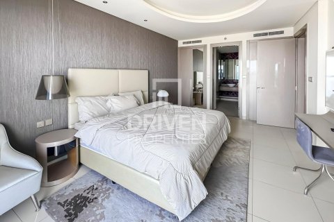 Apartman u gradu Business Bay, Dubai, UAE 2 spavaće sobe, 129 m2 Br. 655019 - Slika 9