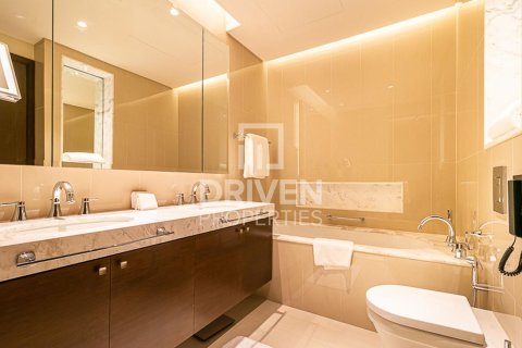 Apartamento para arrendamento em Downtown Dubai (Downtown Burj Dubai), Dubai, EAU 2 quartos, 135 m2 № 655016 - foto 11
