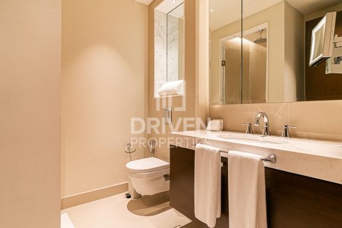 Apartamento para arrendamento em Downtown Dubai (Downtown Burj Dubai), Dubai, EAU 2 quartos, 135 m2 № 655016 - foto 6
