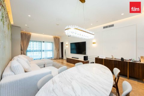 Appartamento in vendita a Palm Jumeirah, Dubai, EAU 1 camera da letto, 120 mq. № 629272 - foto 2