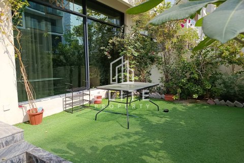 Willa do wynajęcia w Jumeirah Village Circle, Dubai, ZEA 4 sypialnie, 343 mkw., nr 736453 - zdjęcie 1