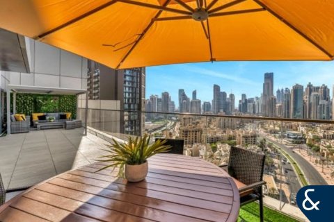 شقة للبيع في وسط مدينة دبي، دبي، الإمارات العربية المتحدة 2 غرفة نوم ، 186 متر مربع ، رقم 688961 - صورة 1