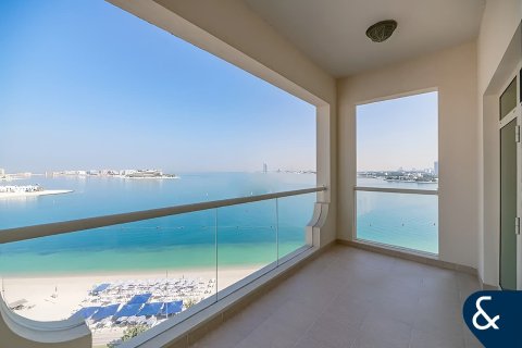 דירה ב Palm Jumeirah, Dubai, איחוד האמירויות 2 חדרי שינה, 144 מ