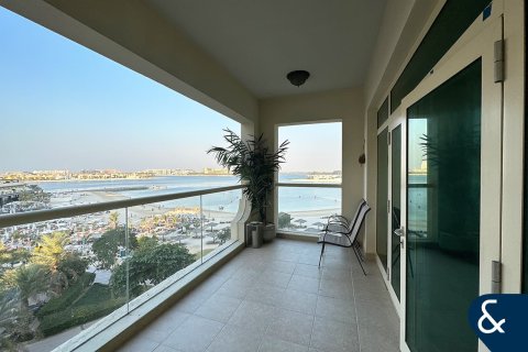 Apartment in Palm Jumeirah, Dubai, UAE 2 bedrooms, 144 sq.m. № 688856 - photo 5