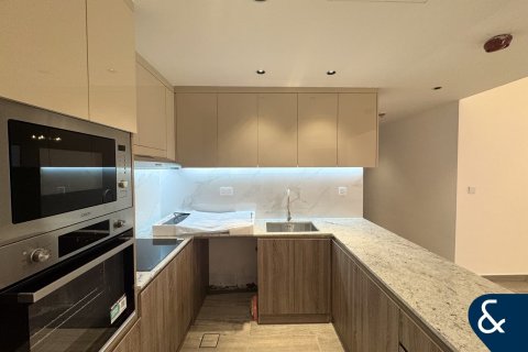 Apartment in Jumeirah Beach Residence, Dubai, UAE 2 bedrooms, 125 sq.m. № 688854 - photo 3