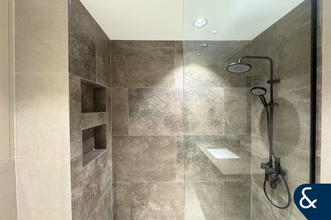 Apartment in Jumeirah Beach Residence, Dubai, UAE 2 bedrooms, 125 sq.m. № 688854 - photo 10